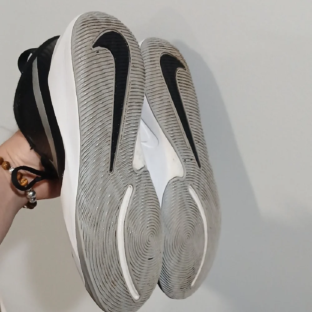 Nike Kids Black and White Sneakers, Gentle Used, Sz 6 , No Box
